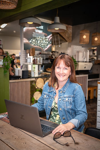 Helen Davies, Wix Web Designer Worcester